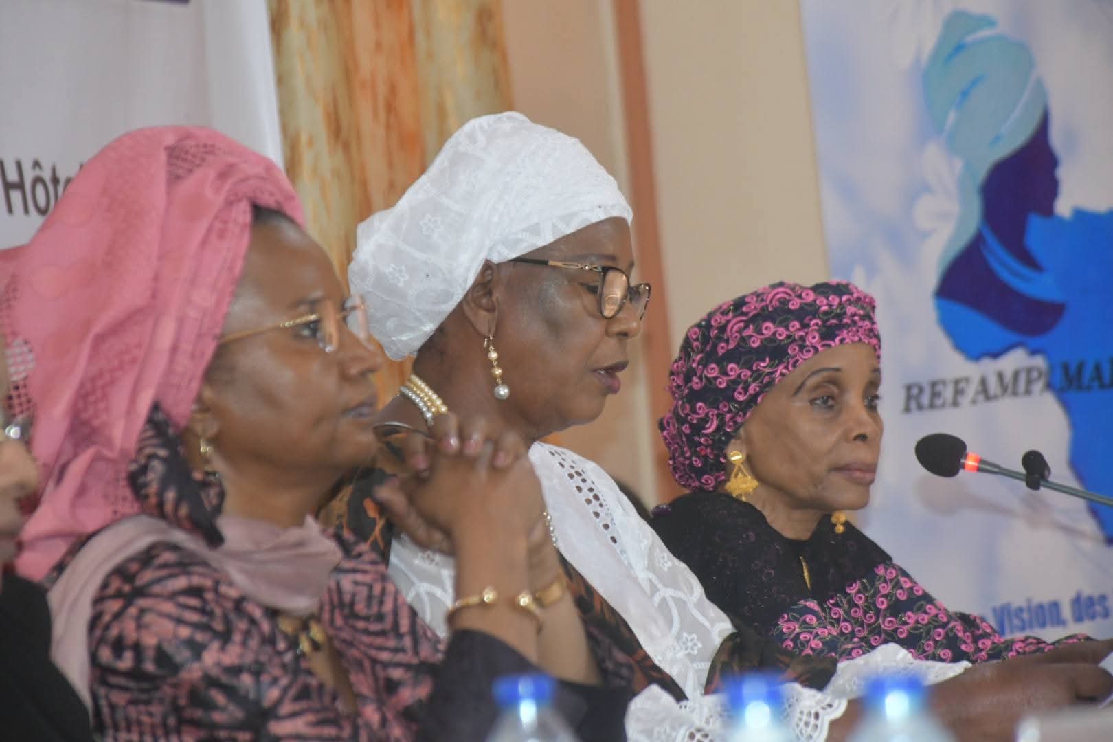 REFAMP/Mali — photo de groupe des femmes ministres et parlementaires